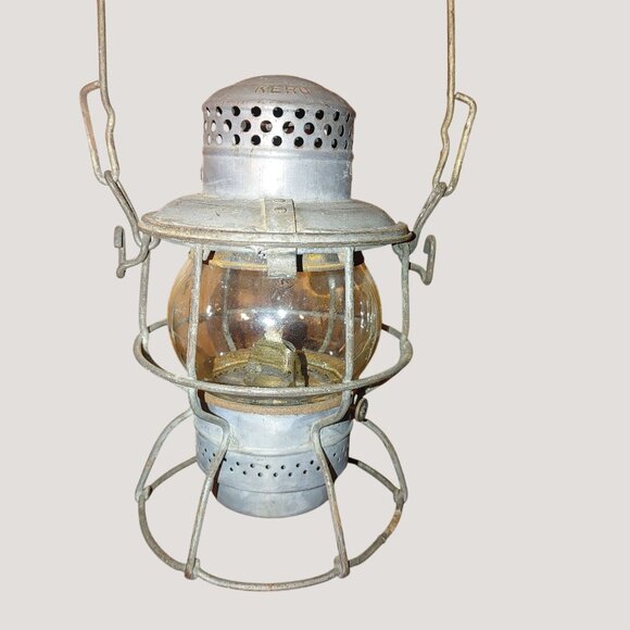 Adlake Kero Rail 257 Road Lantern Vintage USA Canada Clear Globe Metal Frame - Picture 9 of 16